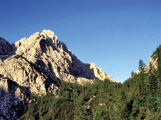 Il Passo Oberenghe, scendendo verso Sappada