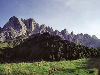 dalla Forc. Lósco, in vista del M. Brentóni (a sin.) e della Cresta di Val Inferno